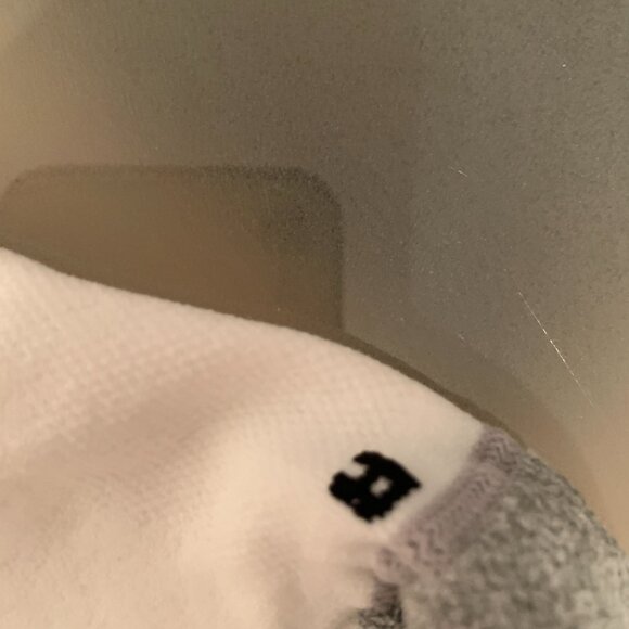 BNWT LOT OF 3 GYMSHARK NO SHOW SOCKS LIMITED EDITION LUXURY SOCKS SZ S WHITE - Picture 4 of 6